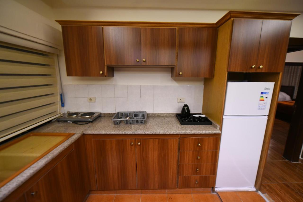 Al Farooq Hotel Apartments Amman Extérieur photo